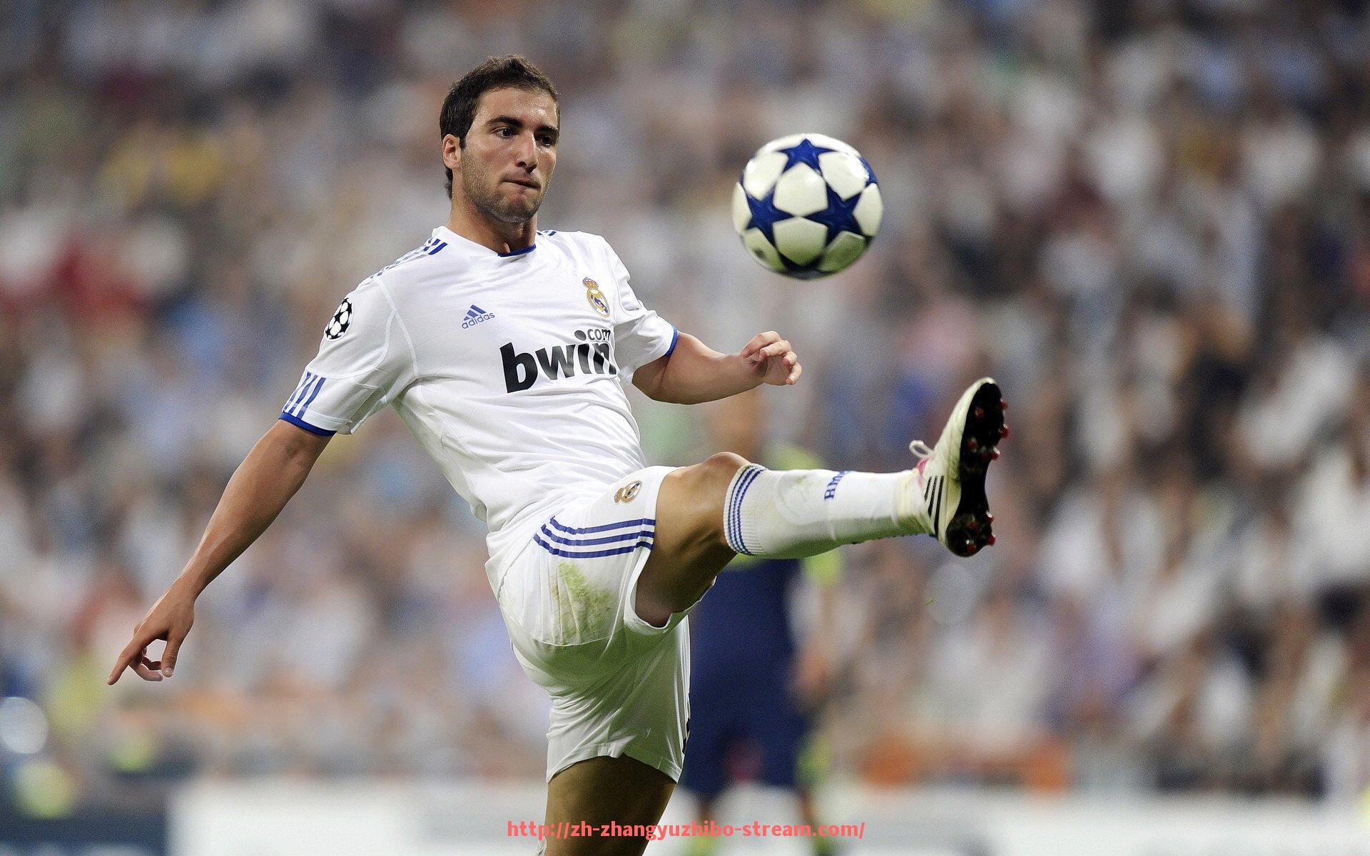 章鱼直播-法甲顶级防守组合分析及防守战术应用